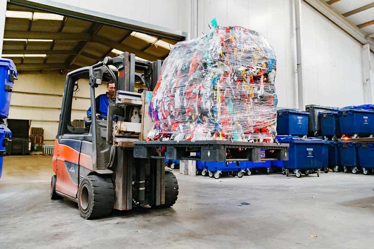 kleding-gecertificeerd-vernietigen-en-recyclen-brantjes