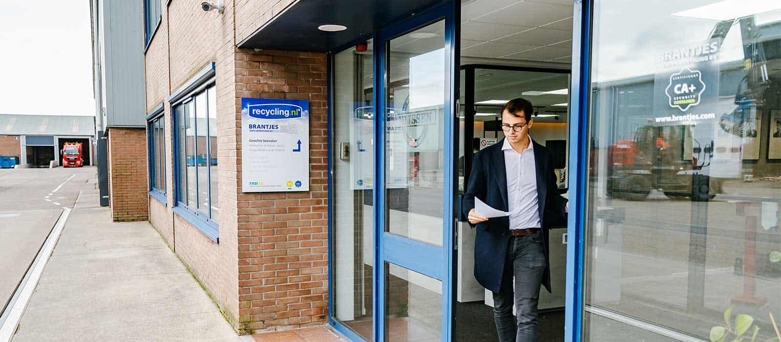 Hero image materiaal-aanleveren-brantjes-data-vernietiging-header