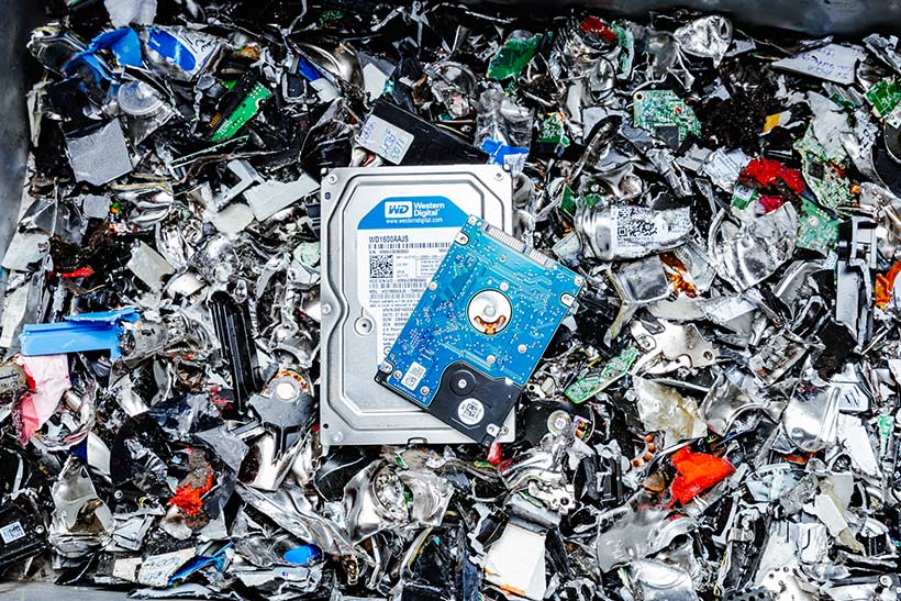 harde-schijven-vernietigen-fysieke-datavernietiging
